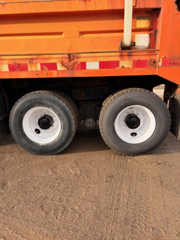 1999 Mack RD688s T:A PLOW DUMP Vin 168610