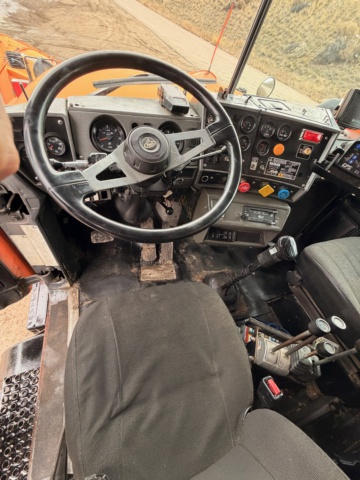 1999 Mack RD688s T:A PLOW DUMP Vin 168617