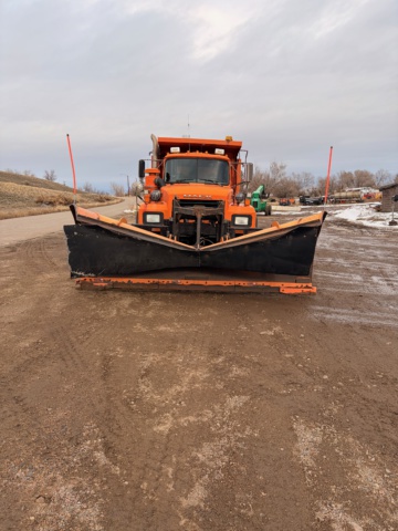 1999 Mack RD688s T:A PLOW DUMP Vin 16867