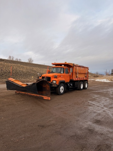 1999 Mack RD688s T:A PLOW DUMP Vin 16868