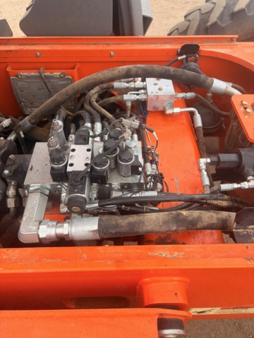 18 Xtreme XR0842 Forklift 4170 (16)