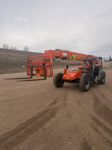 18 Xtreme XR0842 Forklift 4170 (2)